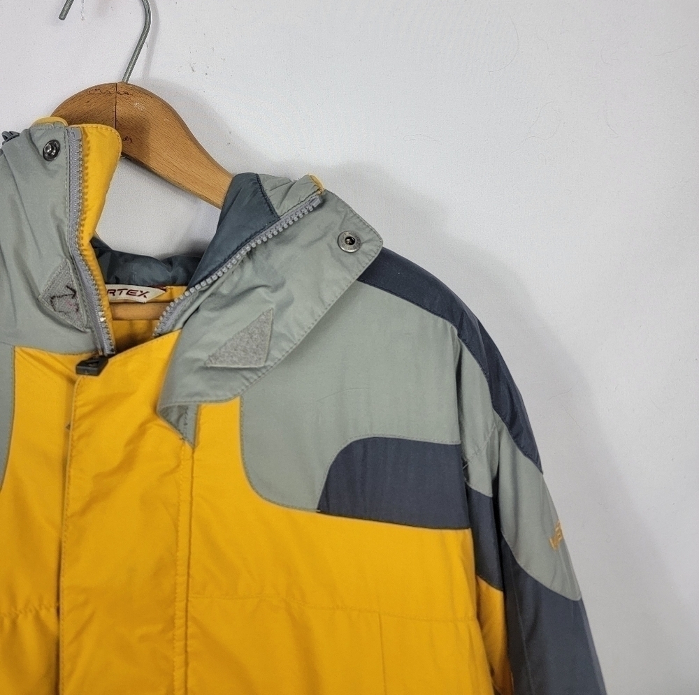 Mens Medium Hardshell Columbia Jacket - image 3